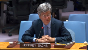 SVET NA IVICI HAOSA Džefri Saks u UN upozorio šta potez SAD-a prema Venecueli znači za čovečanstvo